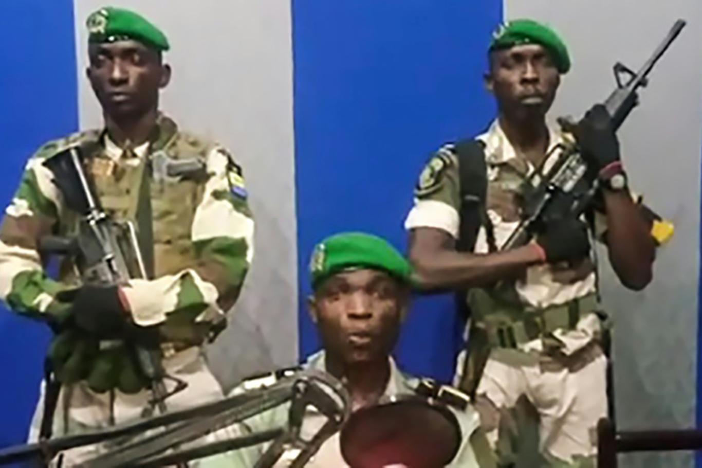 Gabon'da darbe girişiminde bulunan askerler yakalandı